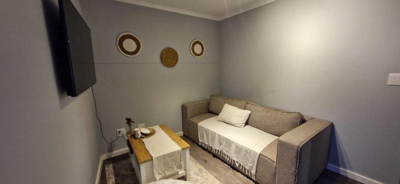 To Let 2 Bedroom Property for Rent in Hout Bay Western Cape